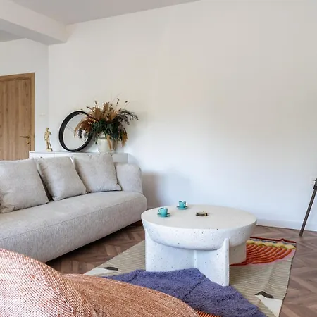 Apartament Modern Luxury 2br|park View & Balcony Nicosia